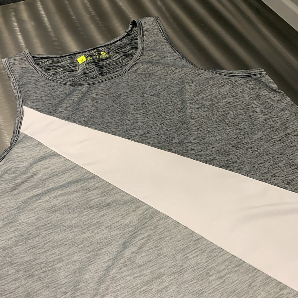 Xersion Colorblock Workout Tank Top Size M